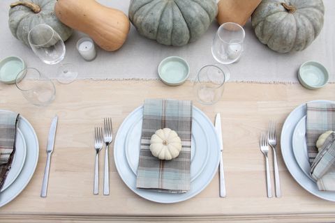 table setting colors