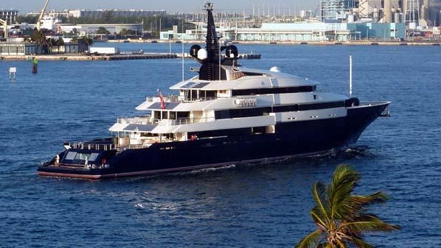 Vehicle, Water transportation, Yacht, Luxury yacht, Boat, Ship, Watercraft, Naval architecture, Motor ship, Survey vessel, 