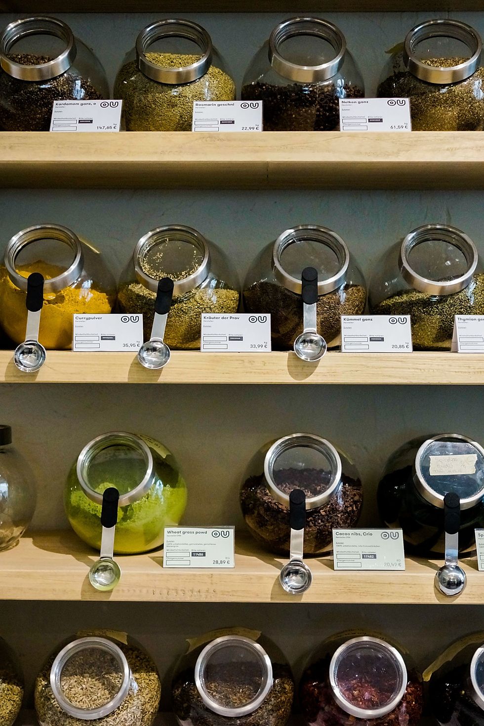 https://hips.hearstapps.com/hmg-prod/images/several-kinds-of-spices-a-offerd-in-glass-vessels-at-the-news-photo-1643386683.jpg?crop=0.44457xw:1xh;center,top&resize=980:*
