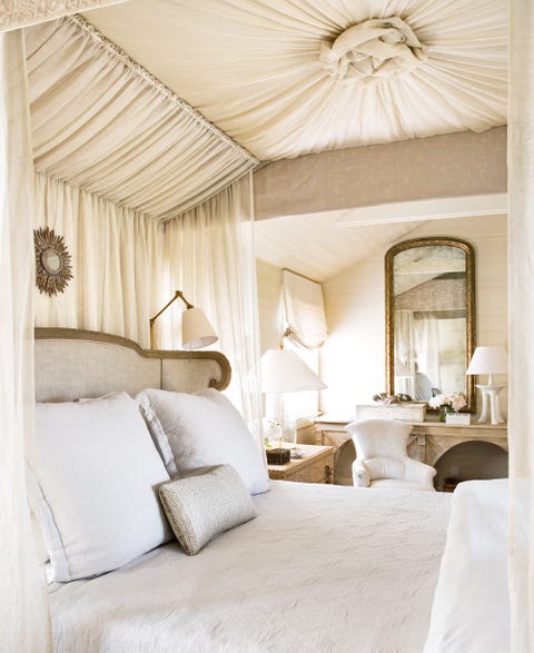 white shabby chic bedroom