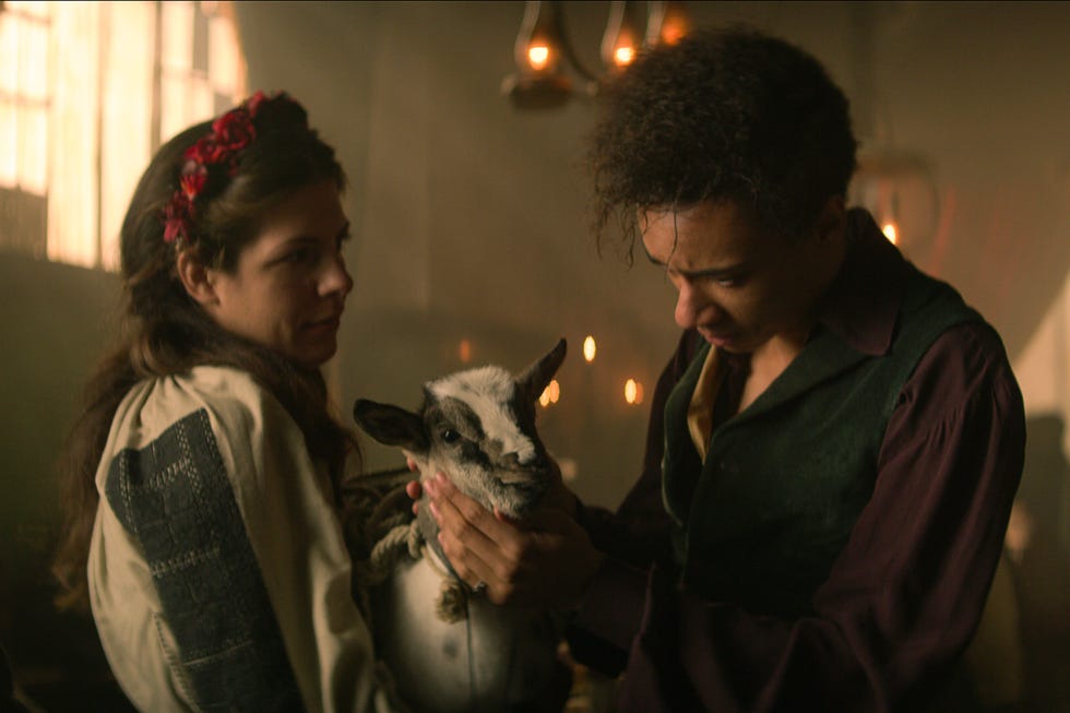 shadow and bone l to r kit young as jesper fahey in episode 104 of shadow and bone cr courtesy of netflix © 2021