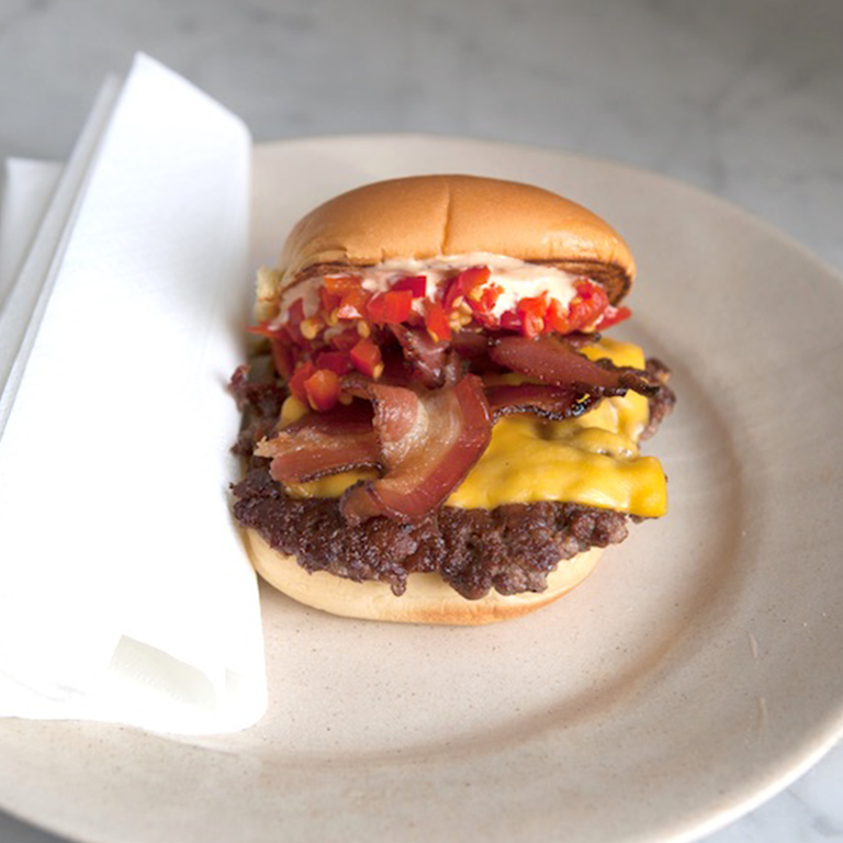 Dish, Food, Cuisine, Hamburger, Ingredient, Buffalo burger, Breakfast sandwich, Cheeseburger, Fast food, Bacon sandwich, 