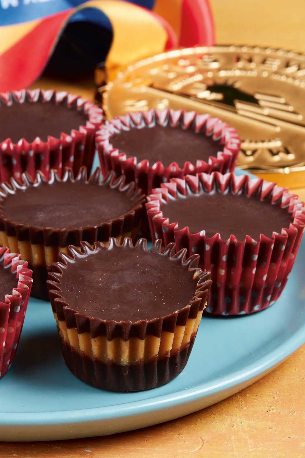 Matcha Chocolate Peanut Butter Cups - Proportional Plate