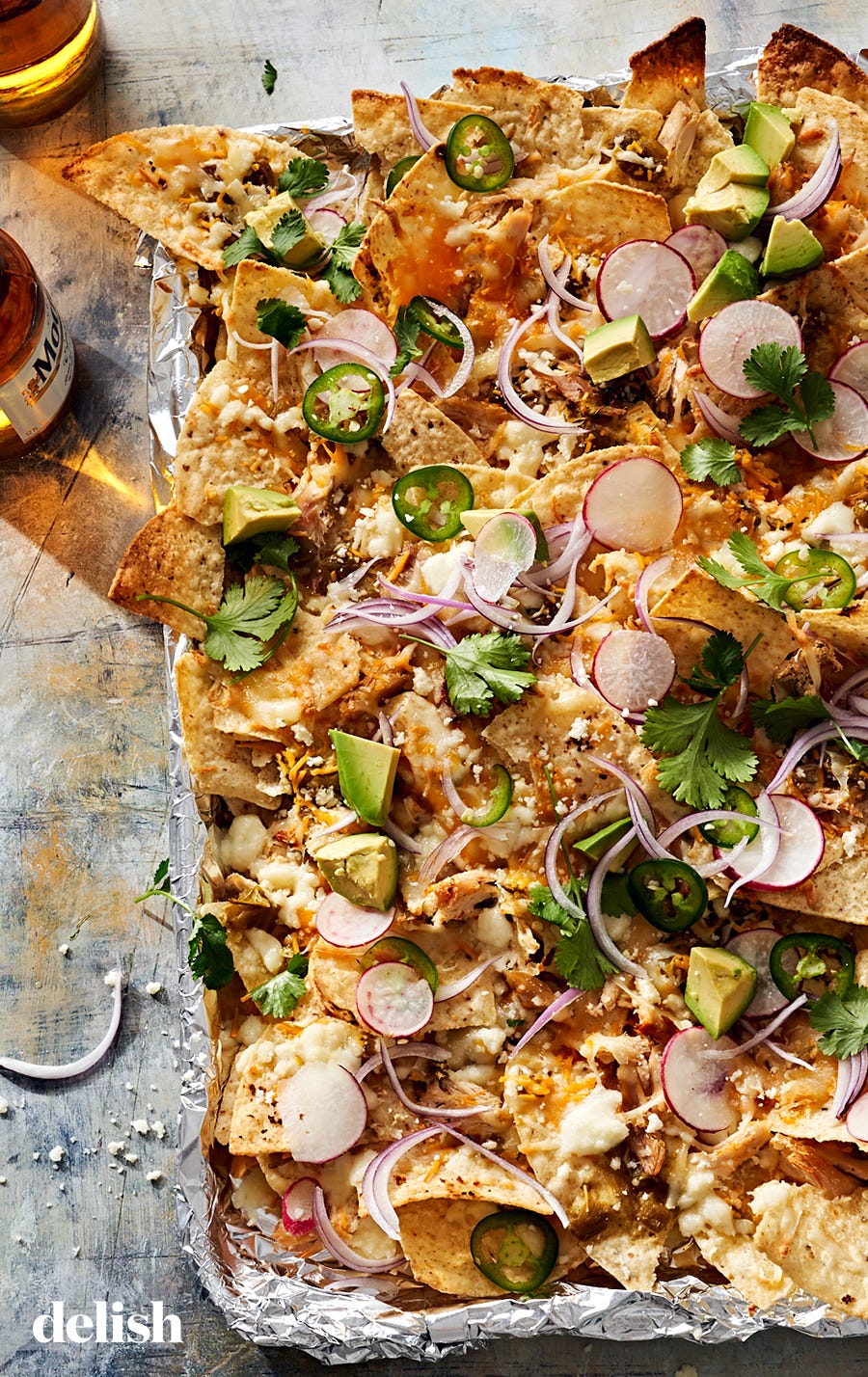 green chile chicken nachos