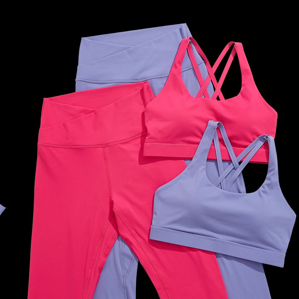 The perfect color for spring Search: GLOWMODE FeatherFit