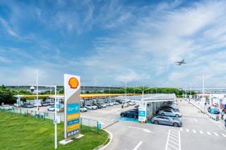 Is Shell's Largest EV Station a Sign of Things to Come?