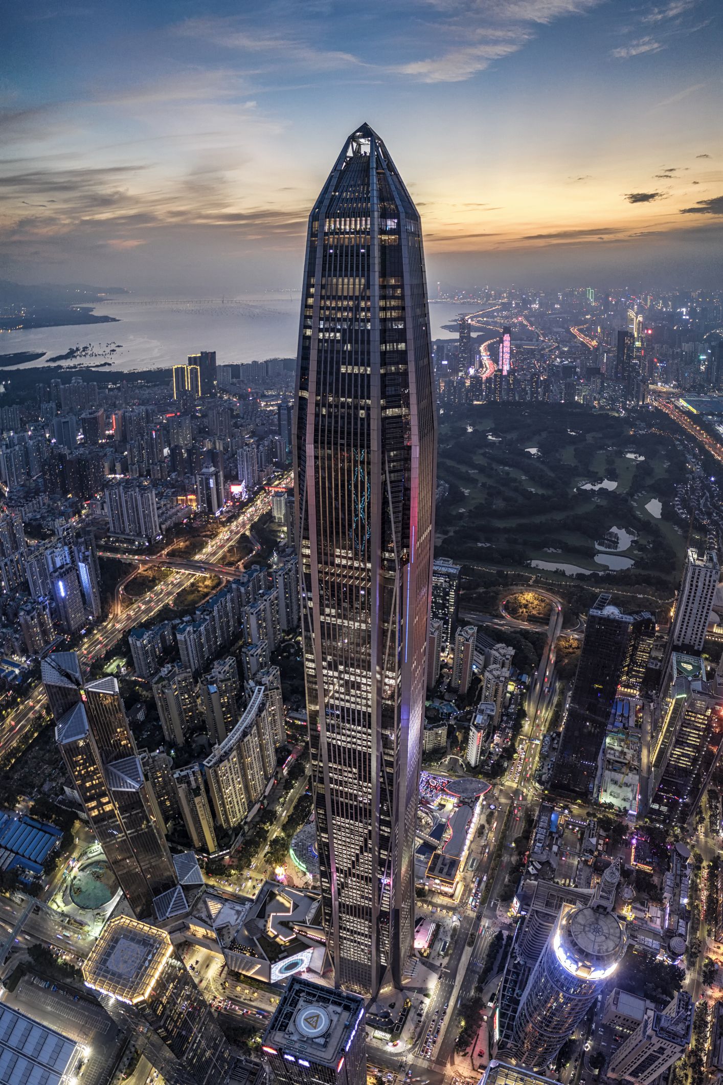 31 Tallest Buildings in the World