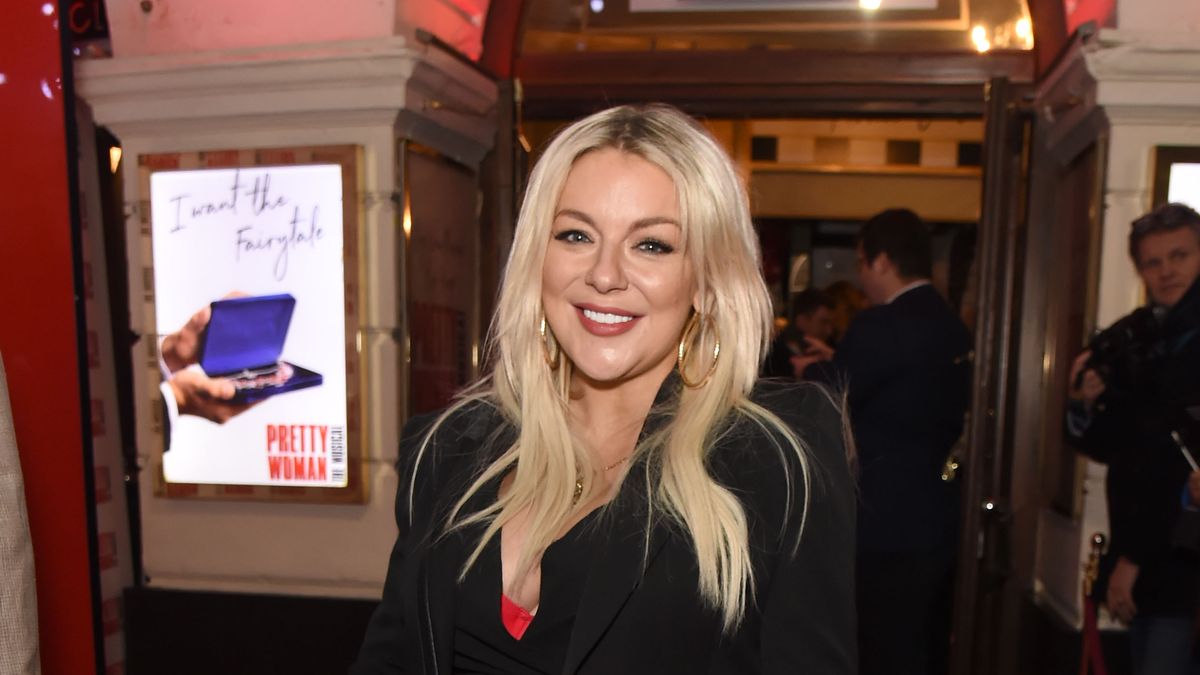 preview for Sheridan Smith and Jenny Agutter talk The Railway Children Return
