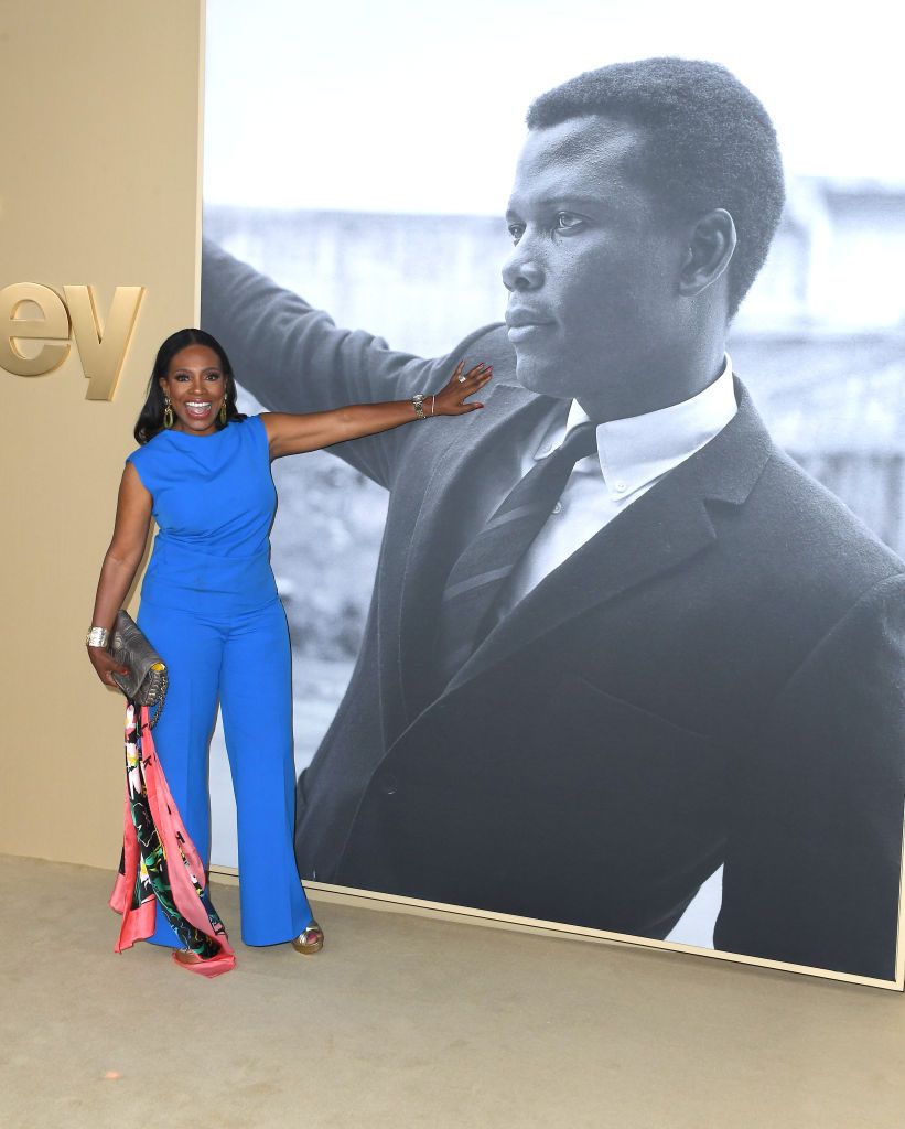 https://hips.hearstapps.com/hmg-prod/images/sheryl-lee-ralph-arrives-at-the-premiere-of-apple-tv-s-news-photo-1663854038.jpg