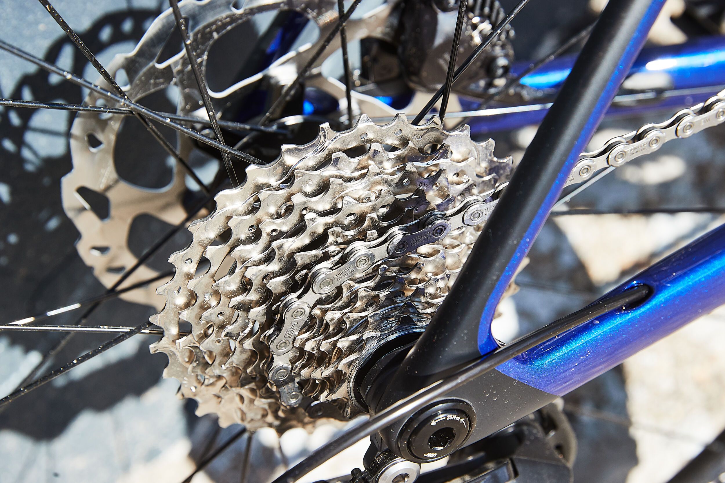 Shimano's 12-Speed 105 Is Among the Best Mechanical Groups Ever