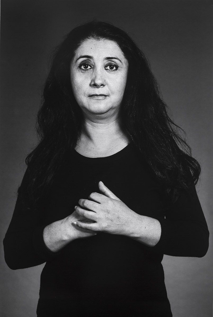 Shirin Neshat, Ilgara, The Home of My Eyes, donna islamica