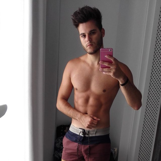 In Defense of Male Thirst Traps: Why Men Take Shirtless Selfies