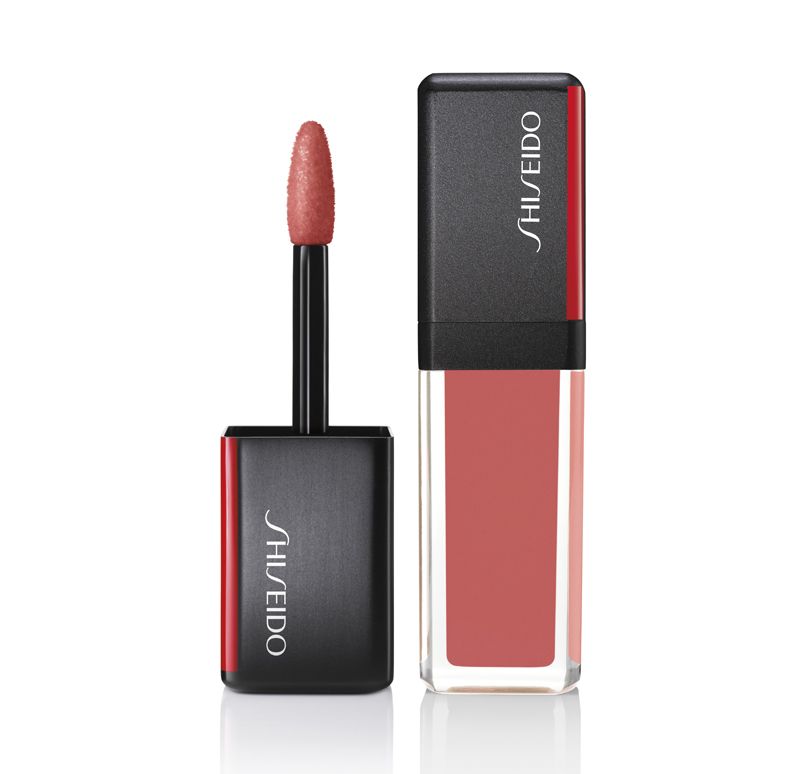 Cosmetics, Red, Beauty, Product, Pink, Lip gloss, Material property, Lipstick, Beige, Brand, 