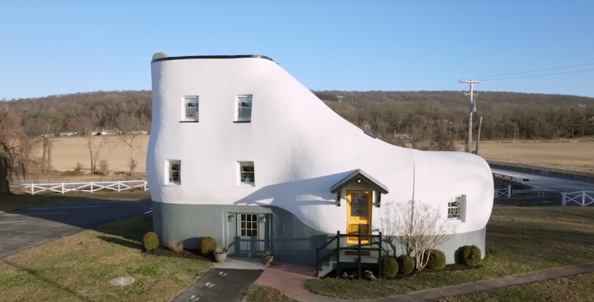 HGTV's 'Zillow Gone Wild' Features This Shoe House You Can Rent
