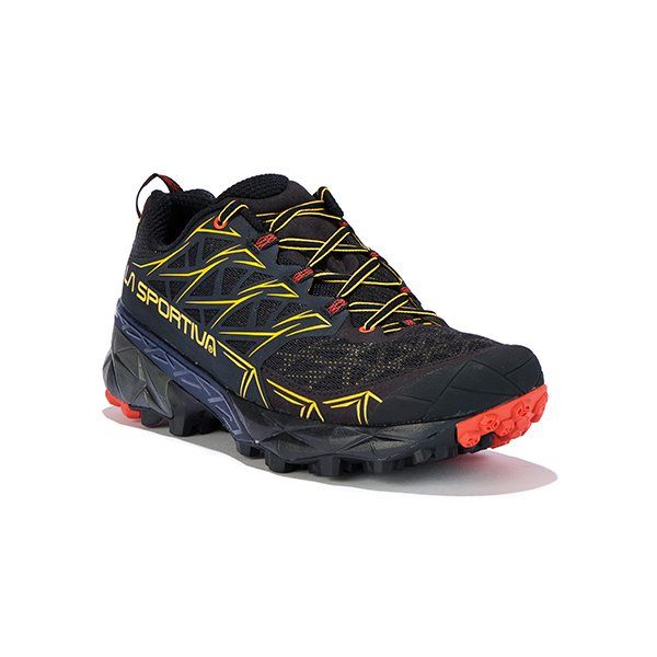 La Sportiva Akyra - Men's | Runner's World