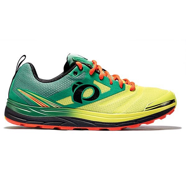 Footwear, Product, Green, Shoe, Sportswear, Athletic shoe, Line, Sneakers, Font, Carmine, 