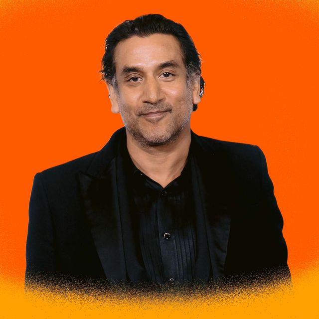 Naveen Andrews Likens 'The Dropout' to a Shakespearean Tragedy