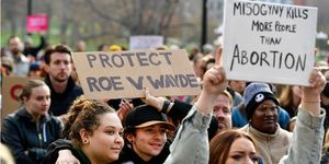 protesters march for abortion rights