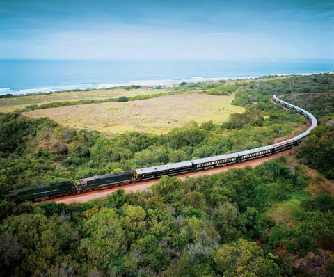De Shongololo Express is een mix van safari en luxereizen per spoor door Namibi ZuidAfrika en Zimbabwe