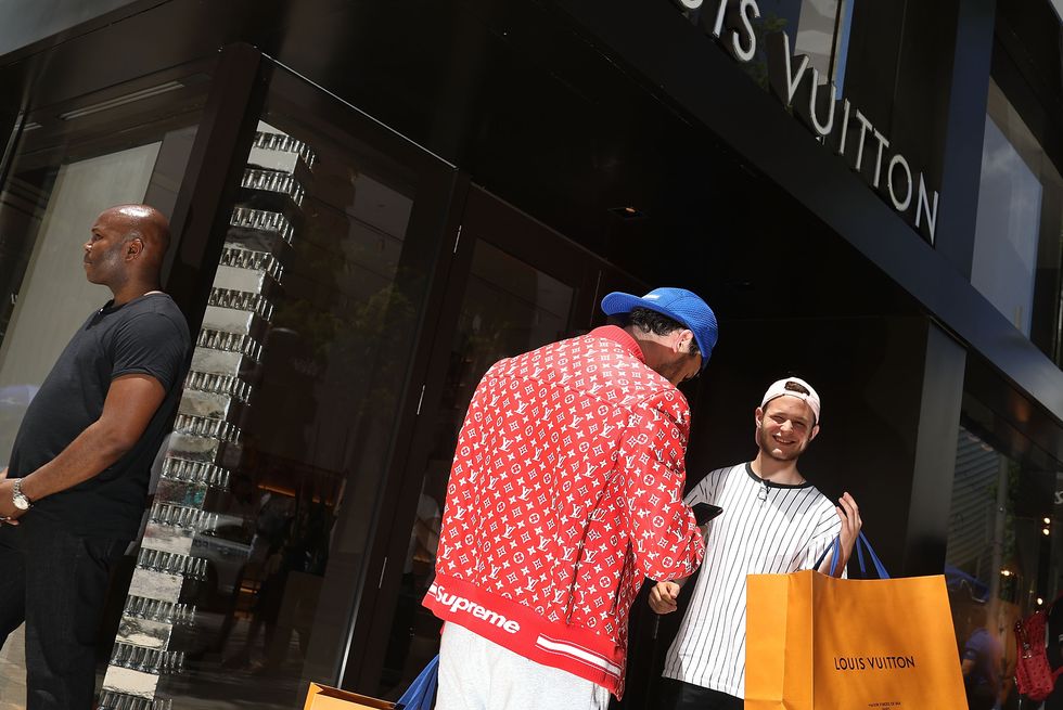 27 Crowds Line Up For Limited Edition Supreme And Louis Vuitton