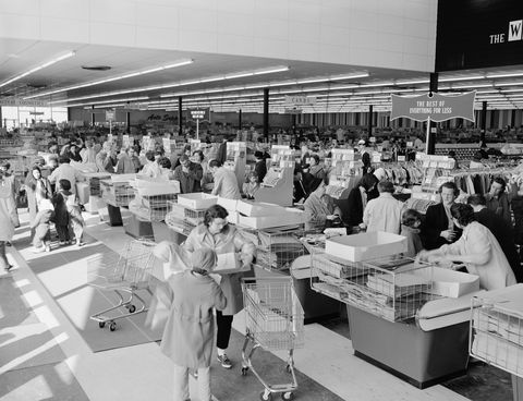 vintage photos of grocery stores   customers checking out