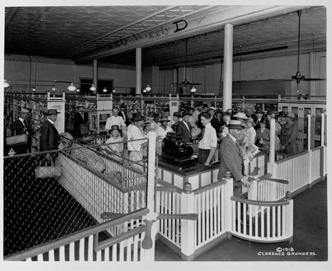 vintage photo of grocery store   shopping at piggly wiggly