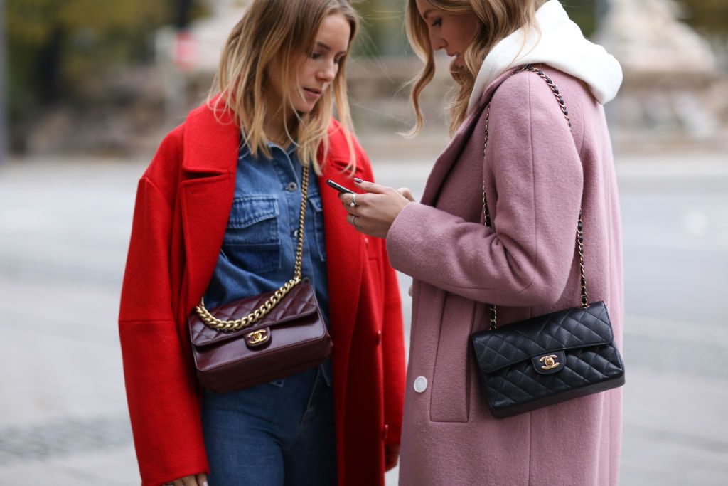Bolso-cámara', el bolso que estará de moda el próximo año, según Chanel y Louis  Vuitton