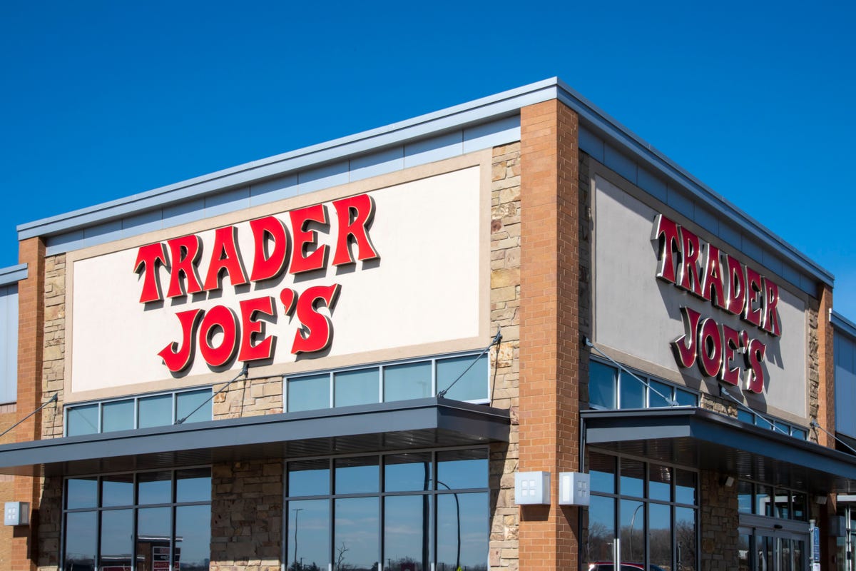 Never Do These Things At Trader Joe’s, According To A Former Employee