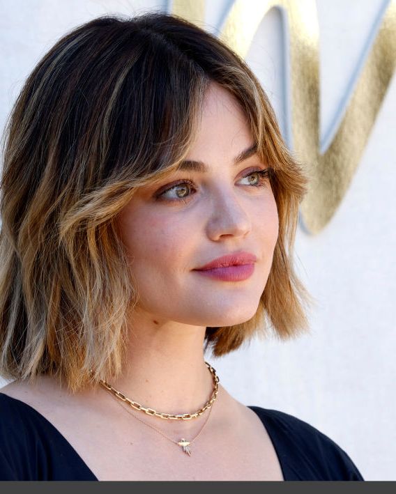 short hairstyles for thin hair lucy hale
