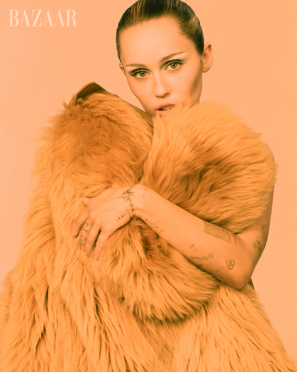 miley cyrus harpers bazaar december january 2024