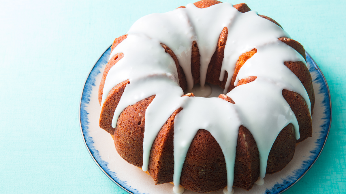Mini Classic Vanilla Bundt Cakes - Recipes