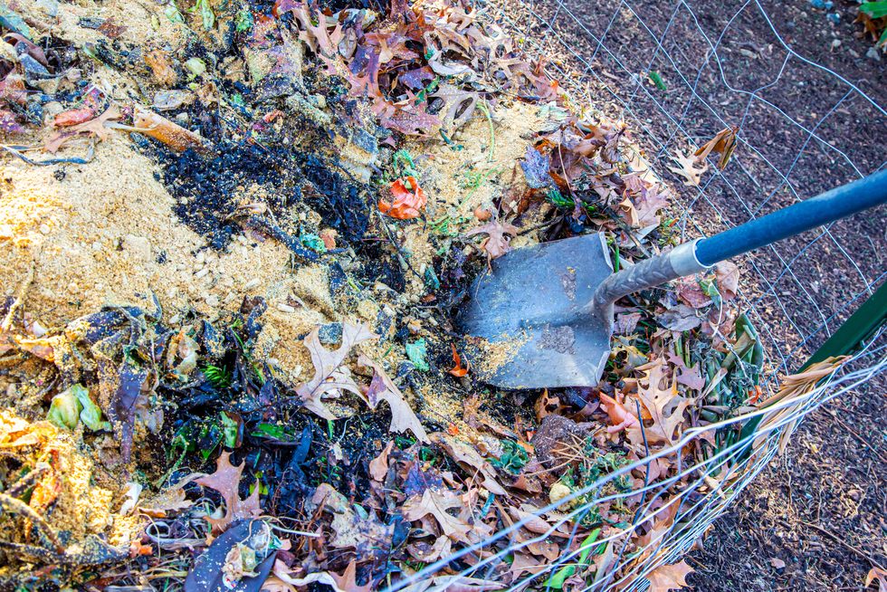 how to make compost turning compost