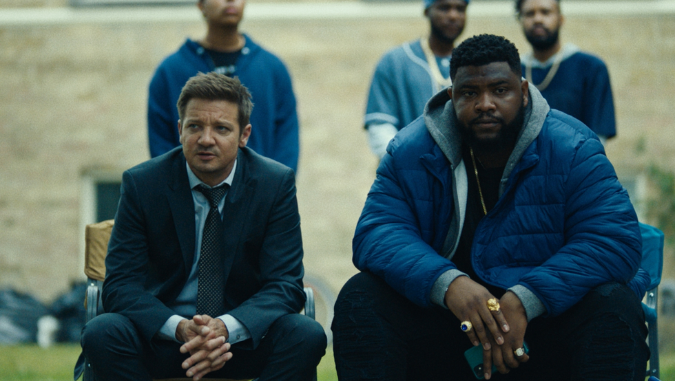 jeremy renner as mike mclusky and tobi bamtefa as deverin "bunny" washington in 'mayor of kingstown'