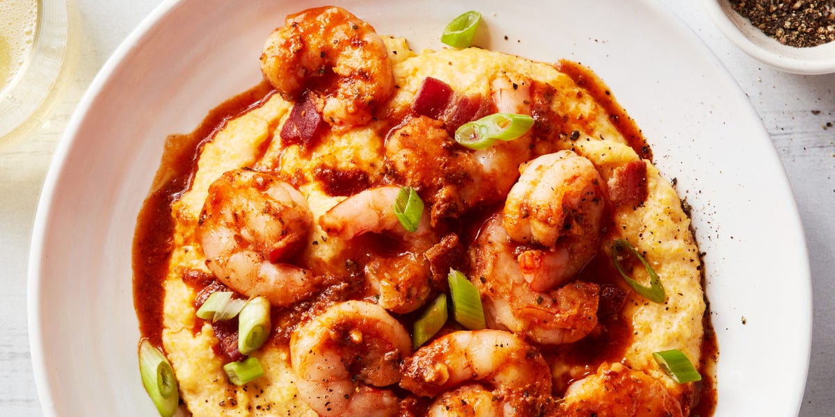 preview for Cheesy Bacon Shrimp & Grits Are Yours In 30 Minutes (Or Less)