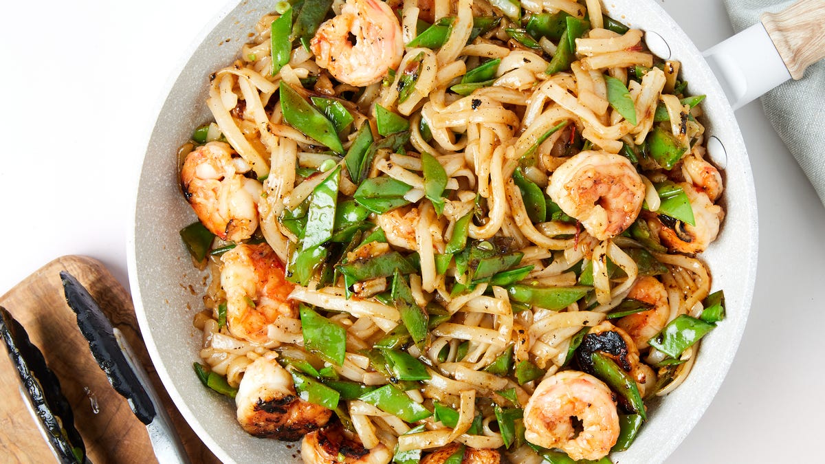 Video player poster image preview for Shrimp & Snow Pea Stir-Fry Is The Easiest Meal To Throw Together