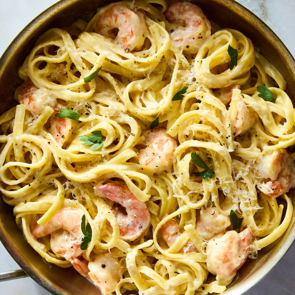 fettuccine alfredo with shrimp