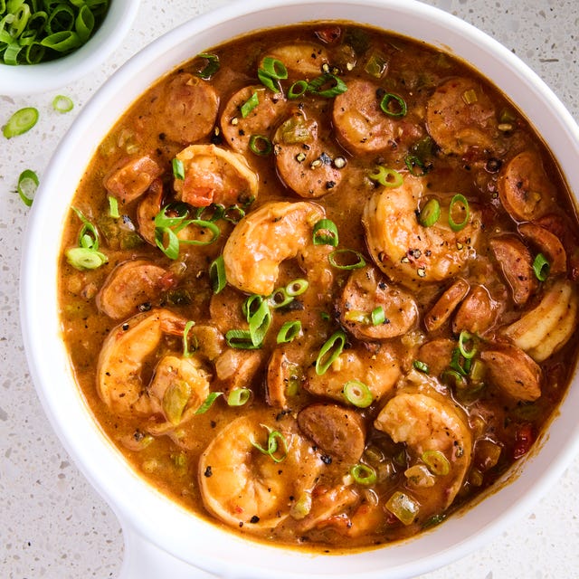 shrimp and sausage gumbo with green onions