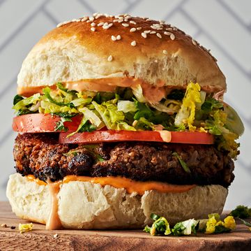shroomami burgers with scallions and lime slaw