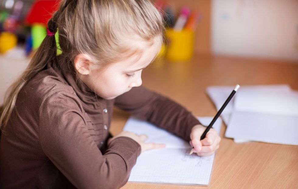 Can Left-Handedness Be a Sign of a Learning Disability?