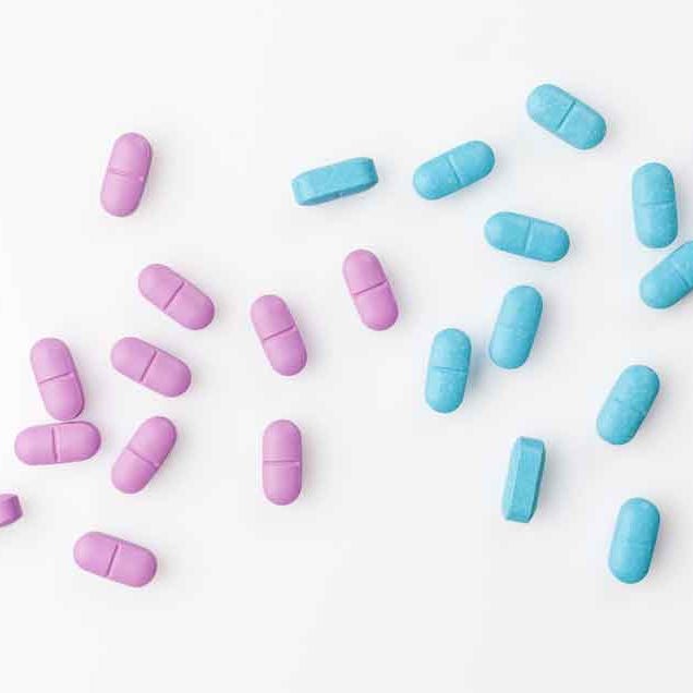 shutterstock-383052157-vitamins-ksu-shachmeister-opener-1486049288.jpg?crop=0.636xw:1xh;center,top\u0026resize=1200:*
