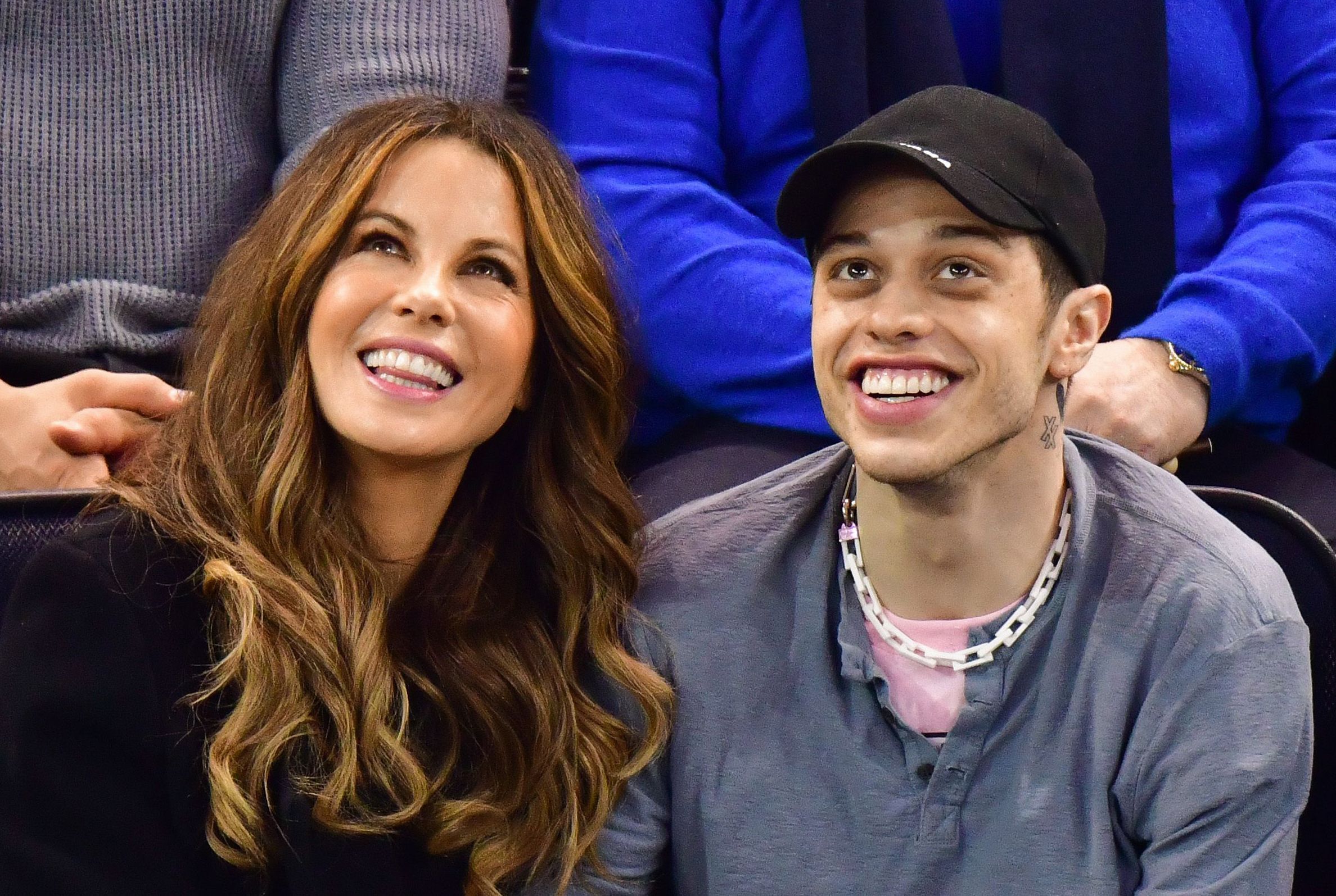 akavet mineral Midlertidig How Kate Beckinsale and Pete Davidson Feel About Their Age Difference and  Relationship