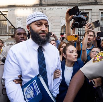 mandatory credit photo by jim lo scalzoepa efeshutterstock 13403719e
serial podcast subject adnan syed walks out the the baltimore circuit court after a judge vacated his murder conviction in baltimore, maryland, usa, 19 september 2022 syed has been in prison for more than 20 years after being convicted of strangling his 18 year old ex girlfriend hae min lee in 1999
serial podcast subject adnan syed has his murder conviction vacated, baltimore, usa   19 sep 2022