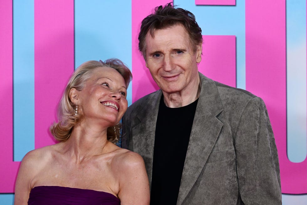 mandatory credit: photo by anthony harvey/shutterstock (15409132at) pamela anderson and liam neeson the naked gun film premiere, london, uk 22 jul 2025