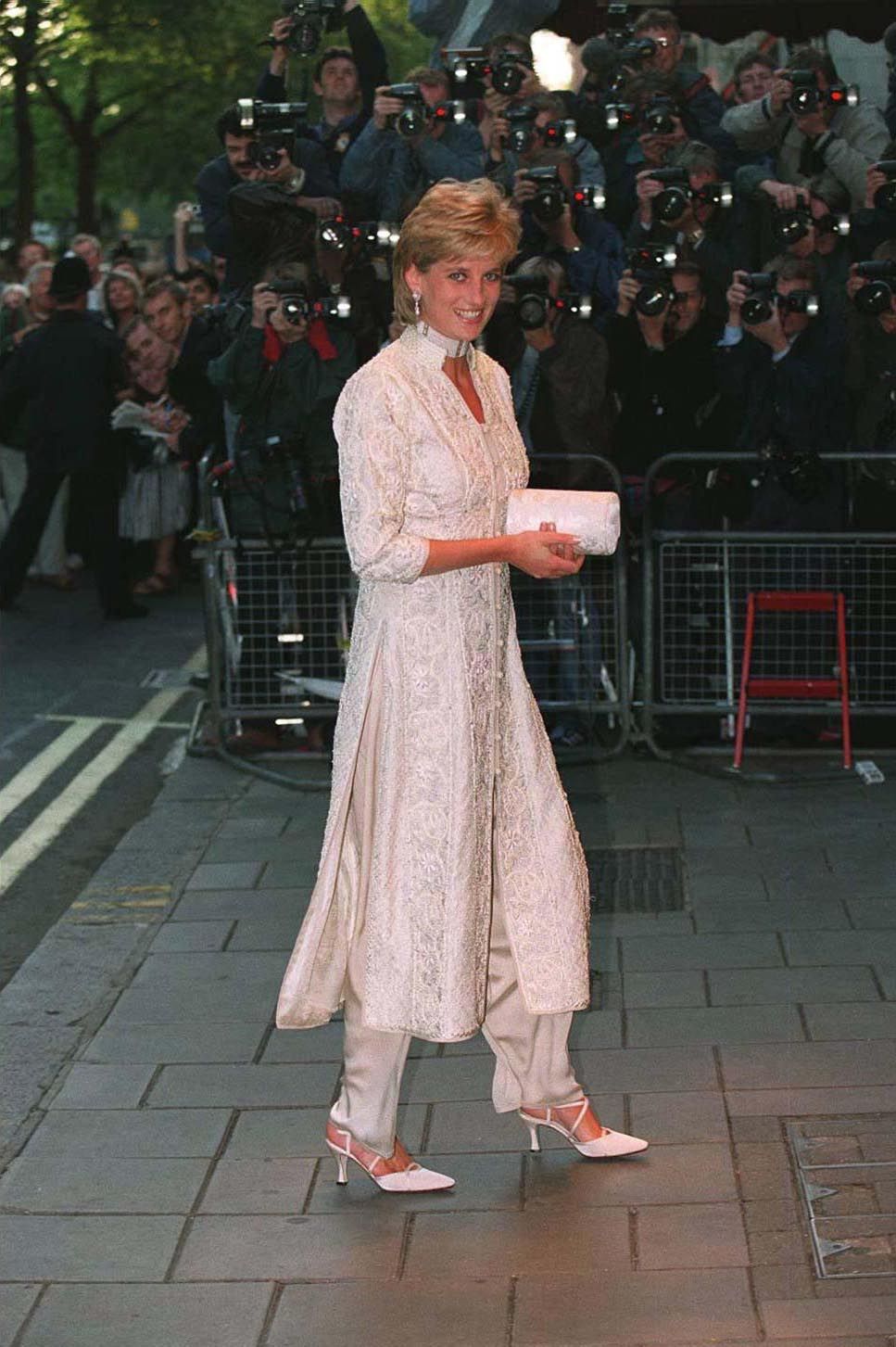 mandatory credit photo by tim rookeshutterstock 260402l
princess diana
various stars, dorchester hotel, london, britain   1996