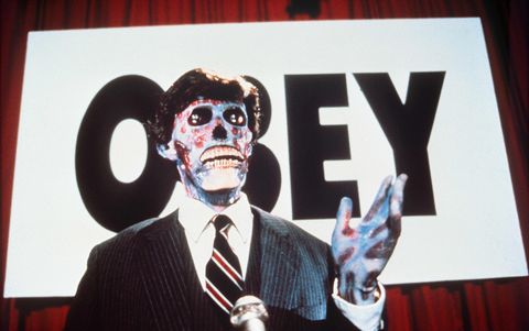 editorial use only no book cover usage
mandatory credit photo by universalkobalshutterstock 5878136a
they live 1988
they live   1988
director john carpenter
universal
usa
scene still
scifi
invasion los angeles