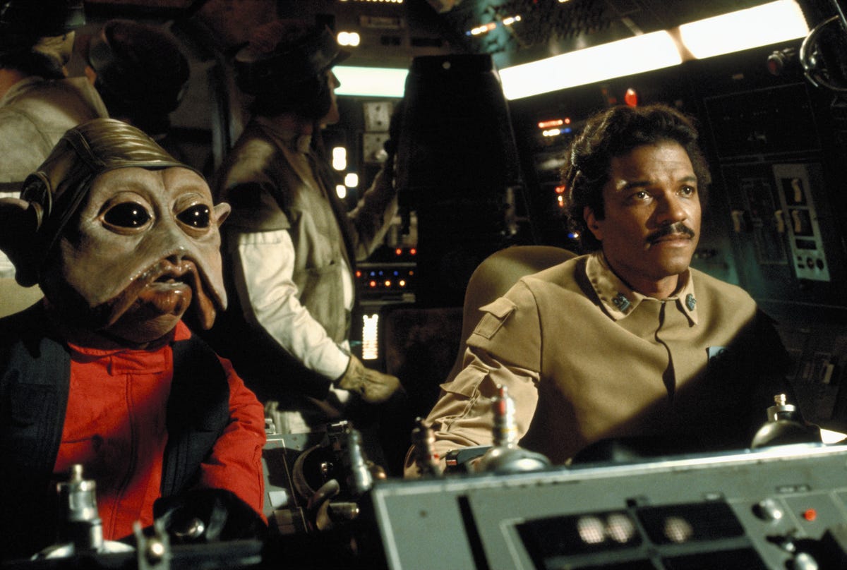 Star Wars Legend Billy Dee Williams Brings Lando Calrissian Back