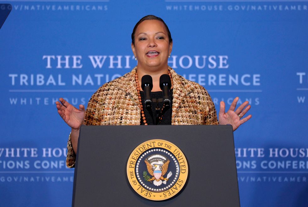 mandatory credit photo by susan walshapshutterstock 5939925b
lisa jackson epa administrator lisa jackson speaks at the 2012 tribal nations conference, at the interior department in washington native american tribal leaders are concerned that steady progress on their issues might be undermined if president barack obama and congress make deep spending cuts to avoid the fiscal cliff more than 500 tribal leaders were taking those concerns to the fourth white house tribal nations summit, which convenes wednesday
native americans, washington, usa
