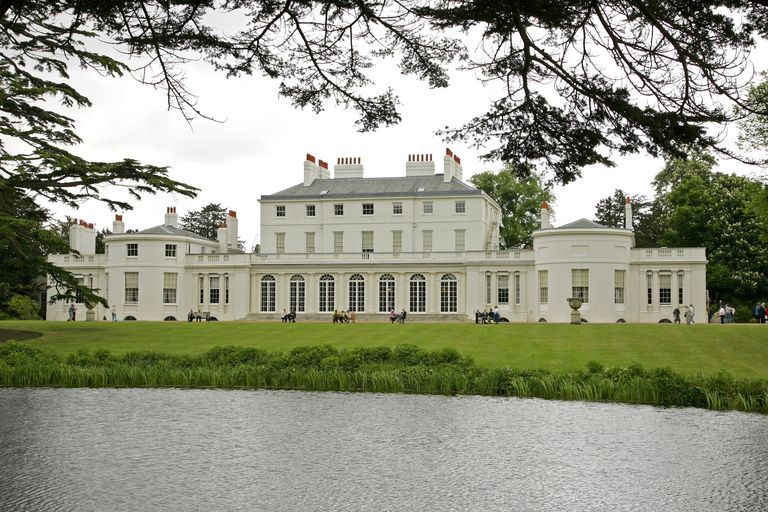 Frogmore House History and Photos Inside Prince Harry and Meghan