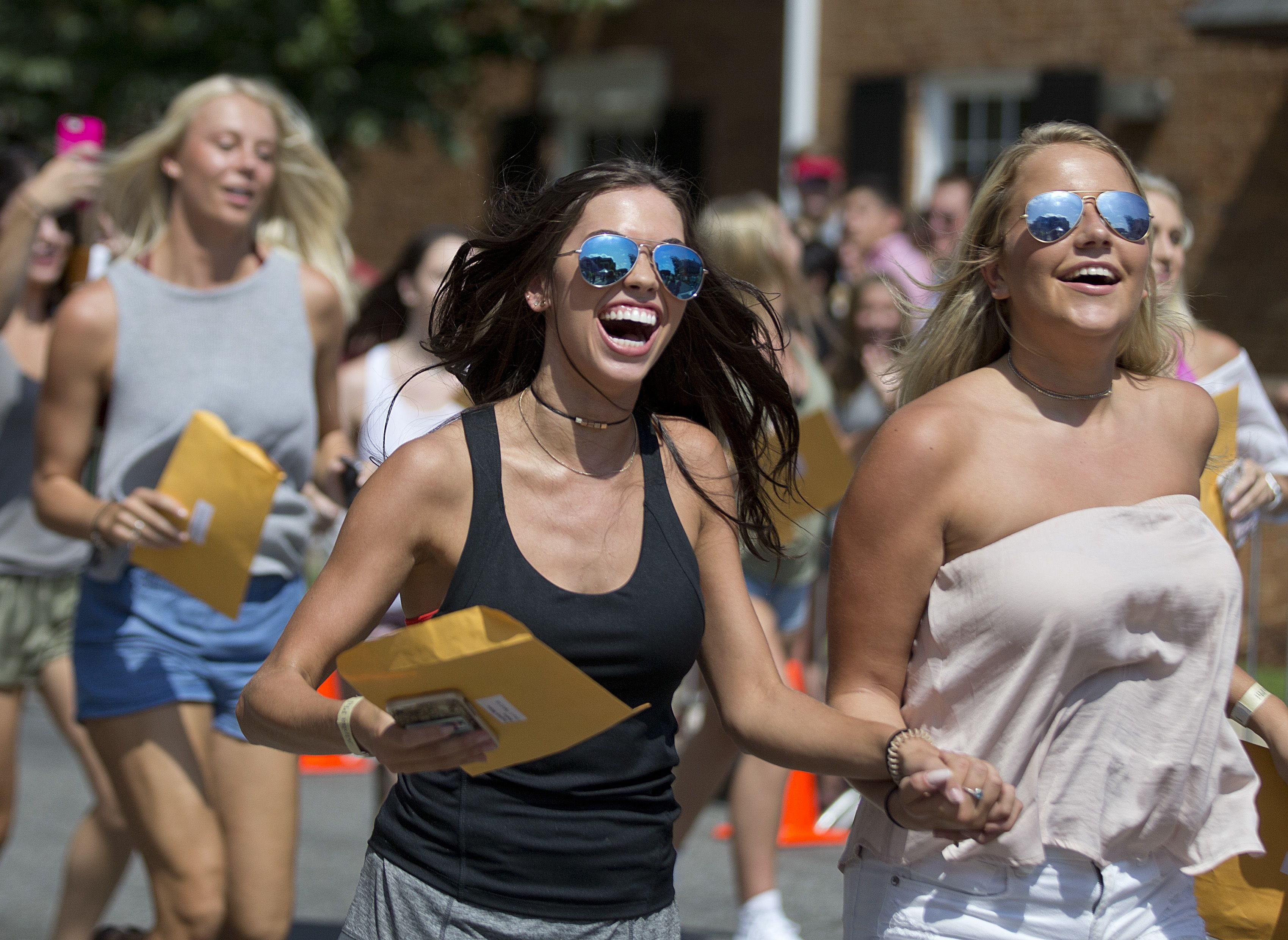 Secret Sorority Rush Costs Revealed! Tiktok, Consultants & Mom'S Bank Accounts - xv1hch3