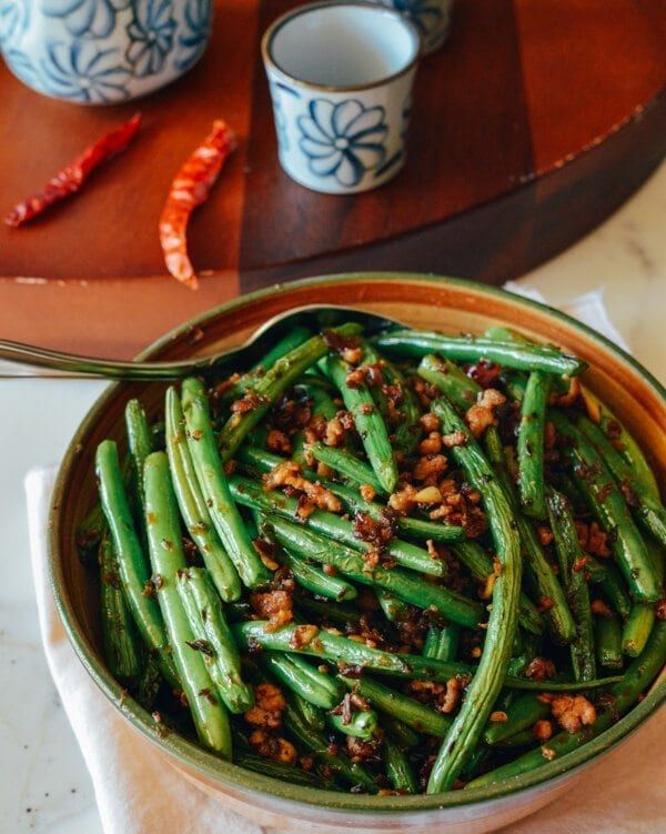 sichuan dry fried green beans